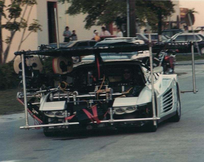 Illustration for article titled The Coketastic Miami Vice Ferrari Testarossa Is Up For Grabs Again